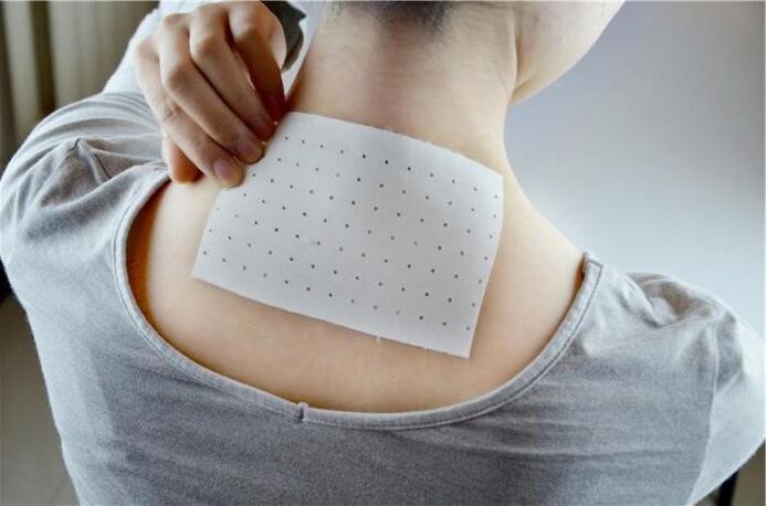 En règle générale, l’application de patchs contre les maux de dos ne pose aucune difficulté. 