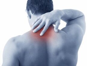 Signes et symptômes de l'ostéochondose cervicale